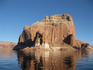 image-gunsight-butte-lake-powell-arizona