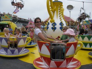 teacup-ride-del-mar-fair