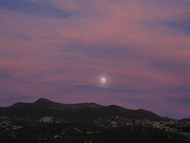 moon-rise-over-idyllwild.jpg moon-rise-over-idyllwild