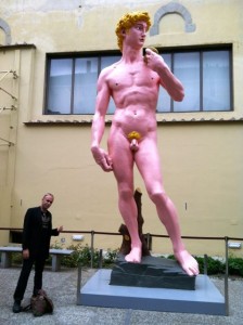 walks-of-italy-guide-with-pink-michelangelo-florence-italy.