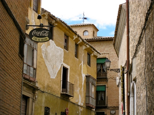 coca-cola-classic-sign-in-toledo-spain.jpg image-coca-cola-classic-sign-in-toledo-spain.